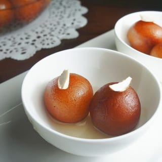 GULAB JAMUN