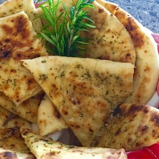 ROSEMARY GARLIC NAAN